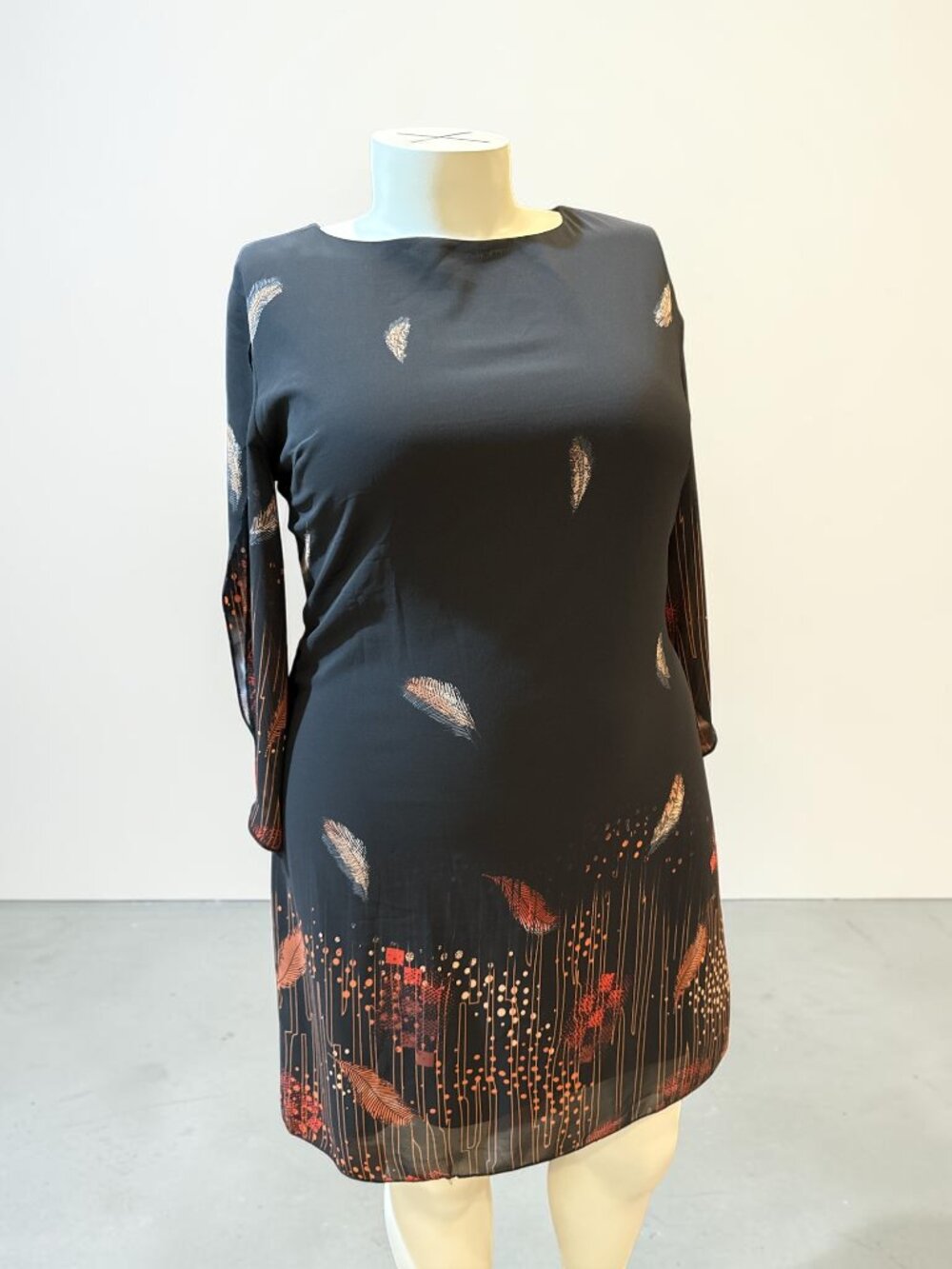 Grace Karin Sz XL Black & Orange Feather Print Lined Shift Dress